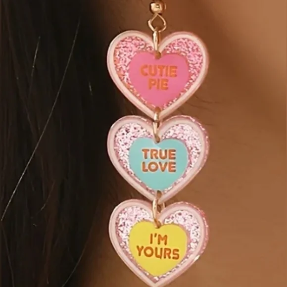 Elegant Triple Heart Dangle Earrings - 1 Pair with "TRUE LOVE" & "I'M YOURS" Ins - Picture 2 of 4